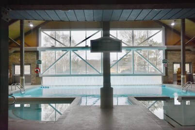 Lux Studio-King Bed with Pool on Grounds