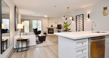 Luxury Suite, Full Kitchen, Heated Pool