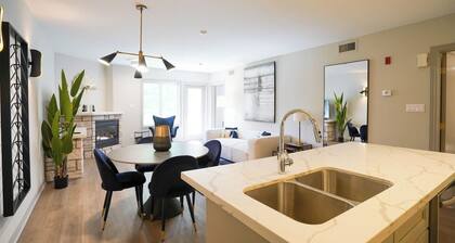 Fully Renovated At the Victoria-Carriage Hills