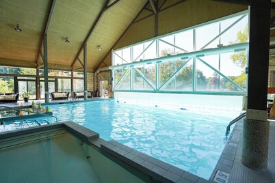 Luxurious Studio with King Bed with Heated Pool