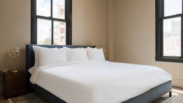4 quartos, ferros/tábuas de passar roupa, Wi-Fi, roupa de cama