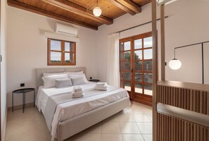 5 quartos, ferros/tábuas de passar roupa, Wi-Fi de cortesia
