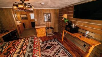 1 habitación, wifi y ropa de cama