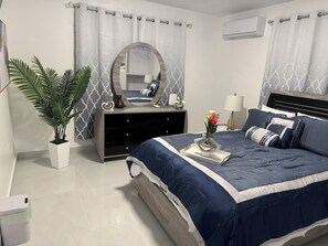 3 chambres, fer et planche à repasser, Wi-Fi gratuit, draps fournis