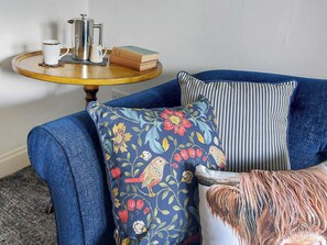 Interior - 1 bedroom accommodation in Skeabost Bridge (Skeabost Bridge)