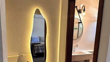 Kamar Double Standar | 1 kamar tidur, Wi-Fi gratis, dan seprai linen