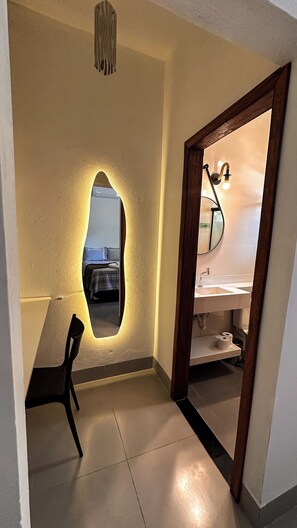 Standard Double Room | 1 bedroom, free WiFi, bed sheets