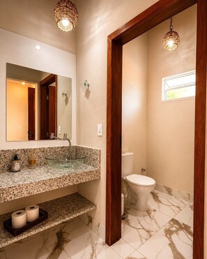 Bathroom - Pousada das Marias (Alto Paraíso de Goiás)