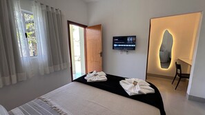 Standard Double Room | Free WiFi, bed sheets - Pousada das Marias (Alto Paraíso de Goiás)