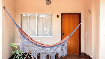 Suite Standar, beranda | Wi-Fi gratis dan seprai linen