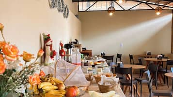 Gratis morgenmadsbuffet hver dag