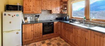 3 Schlafzimmer Unterkunft in North Ballachulish