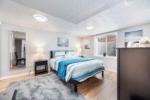 3 Schlafzimmer, Schreibtisch, Bügeleisen/Bügelbrett, kostenloses WLAN