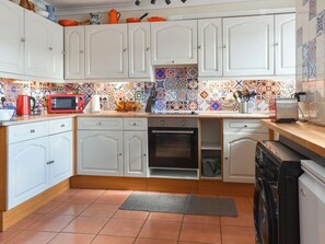 Dishwasher, high chair - 3 bedroom accommodation in Banwen Neath (Banwen Neath)