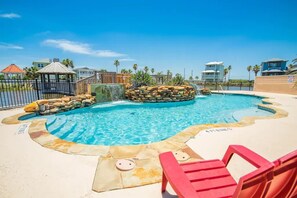 Outdoor pool - Hidden Pearl--4 BR/3 Bath House, Great Views, Shared Pool/Hot Tub, Small Dogs OK (Port Aransas)