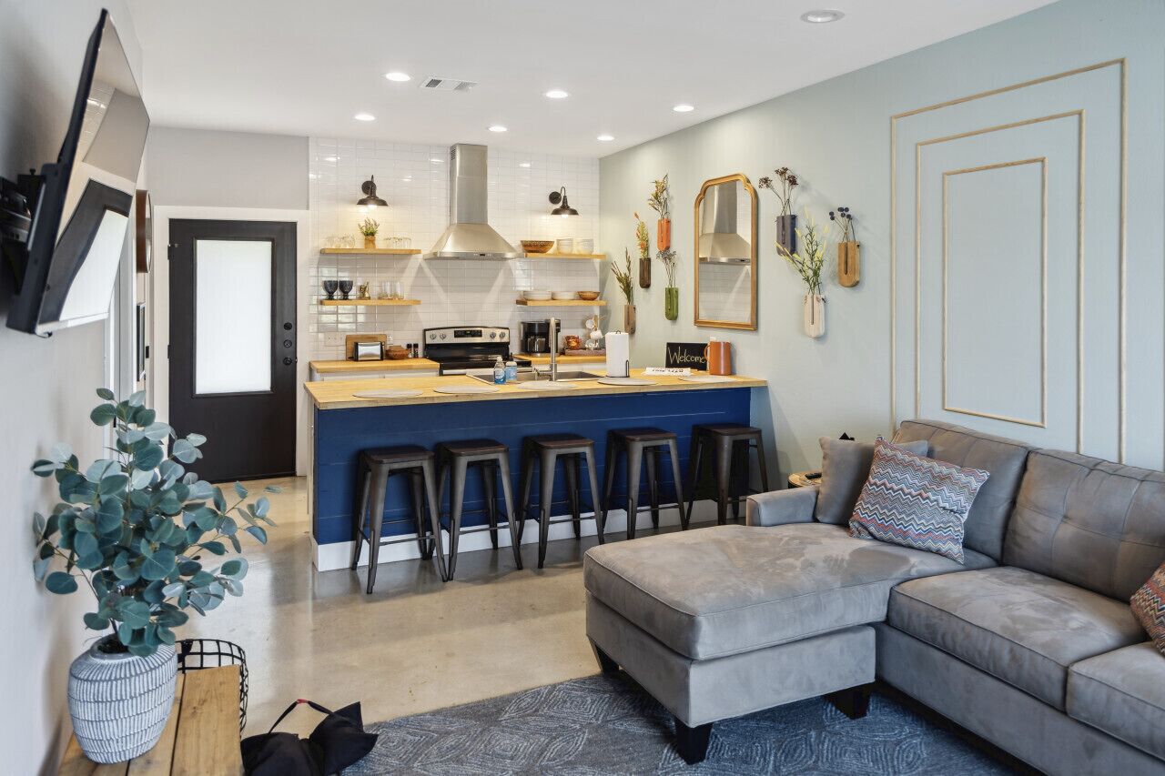 Reveille House ~ Aggieland Vacation Rentals