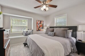 3 bedrooms, desk, free WiFi, bed sheets