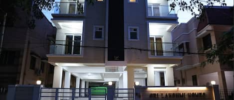 Extérieur