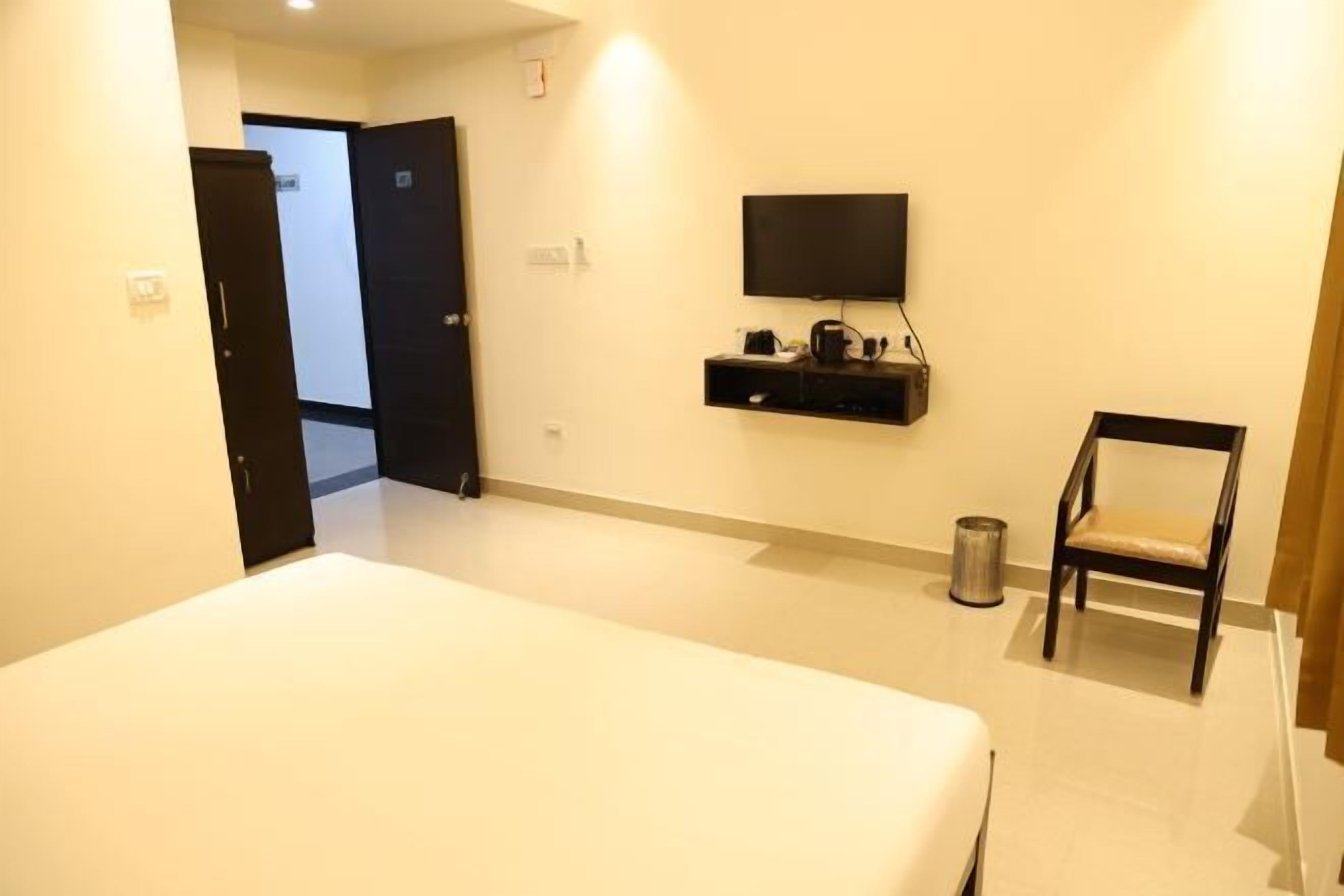 Escrivaninha, quartos à prova de som, Wi-Fi de cortesia