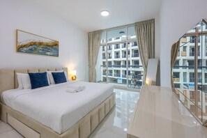 1 chambre, fer et planche à repasser, Wi-Fi, literie fournie