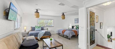 4 bedrooms, desk, iron/ironing board, travel cot