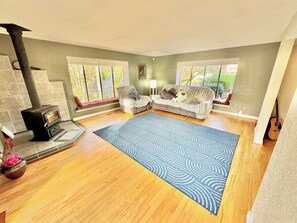 تلفزيون ذكي، مدفأة، ألعاب فيديو، طابعة