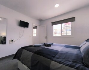 1 Schlafzimmer, Reisekinderbett, WLAN