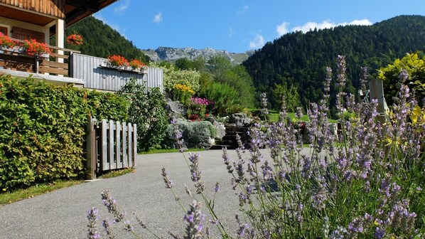 Jardines del alojamiento
