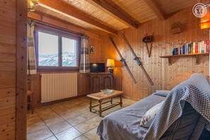 2 soverom, strykejern/-brett og wi-fi (inkludert)