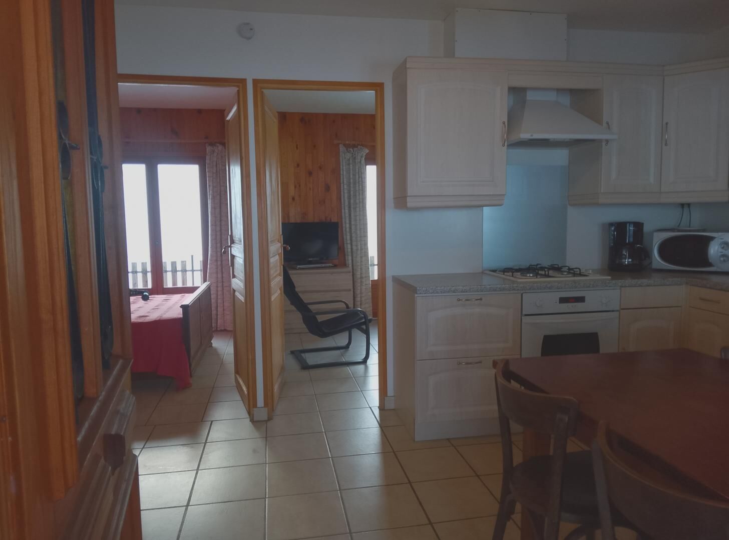 1 bedroom, iron/ironing board, travel cot