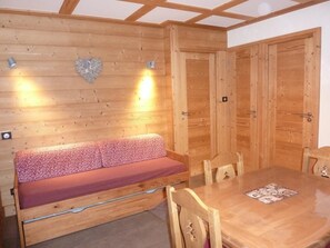 Interior - Self-catering - CHAMPAGNY EN VANOISE (CHAMPAGNY EN VANOISE)