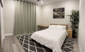 1 chambre, fer et planche Ă repasser, Wi-Fi, draps fournis