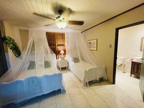 2 soveværelser, skrivebord, strygejern/strygebræt, gratis Wi-Fi