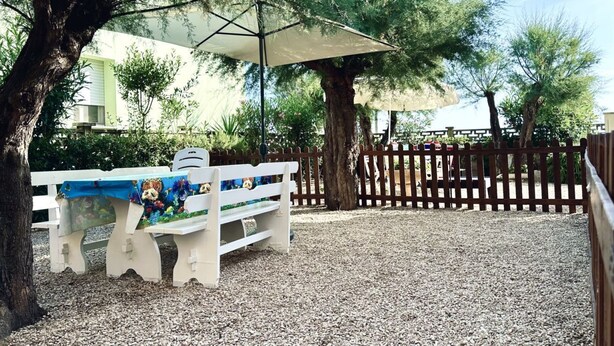 Outdoor dining - RM11 - Senigallia, three-room apartment facing the sea (Senigallia)