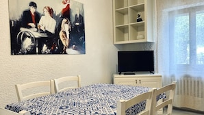 Dining - RM11 - Senigallia, three-room apartment facing the sea (Senigallia)