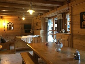 Dining - CHEZ LA GRIVE - CHAMPAGNY EN VANOISE (CHAMPAGNY EN VANOISE)