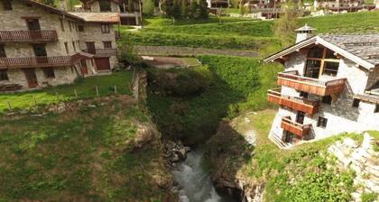 LE NEVACHO - VAL D'ISERE