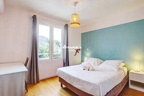 2 sovrum, strykjärn/strykbräda, gratis wi-fi och sängkläder