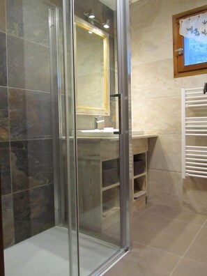 Dusche, Haartrockner