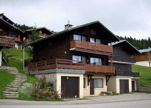 Esterni