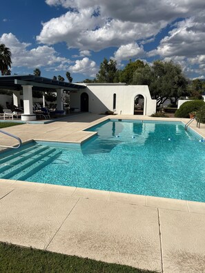 Outdoor pool, a heated pool