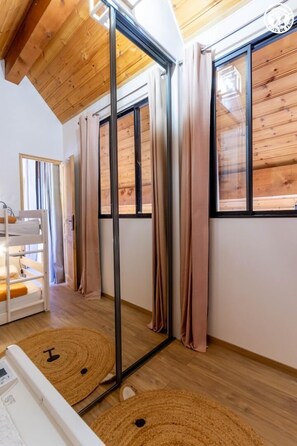 3 Schlafzimmer, Bügeleisen/Bügelbrett, kostenloses WLAN