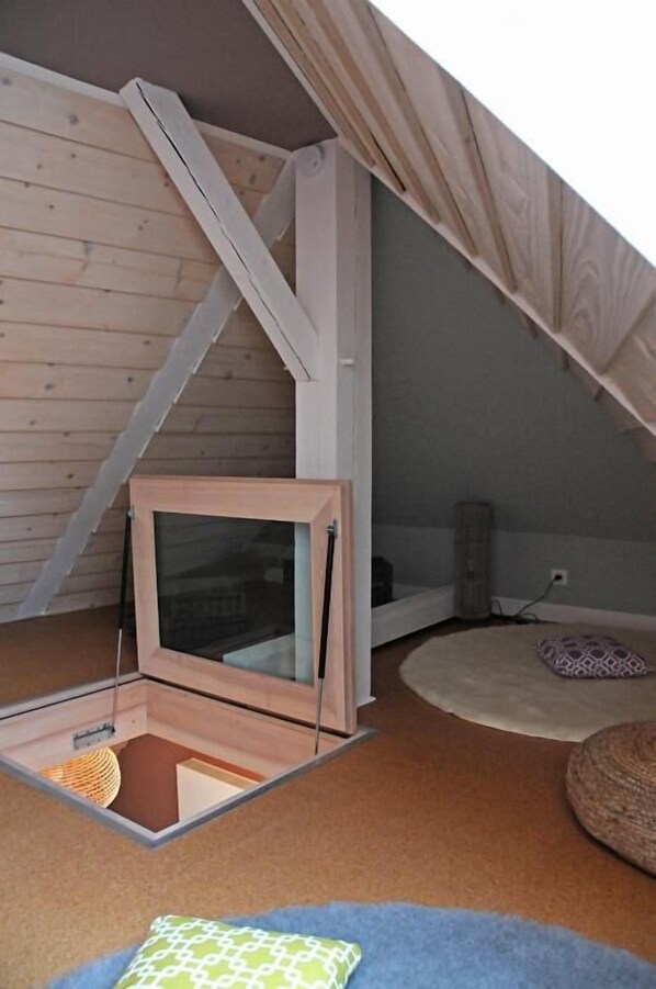 2 soverom, strykejern/-brett, reiseseng for barn og wi-fi (inkludert)