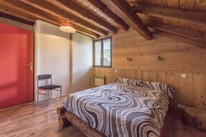 3 Schlafzimmer, Bügeleisen/Bügelbrett, Reisekinderbett, kostenloses WLAN