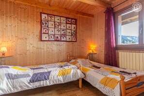 2 soverom, strykejern/-brett og wi-fi (inkludert)