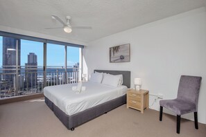 3 habitaciones, tabla de planchar con plancha y wifi gratis 