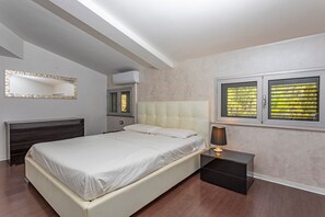 2 camere, ferro/asse da stiro, Wi-Fi gratuito, lenzuola