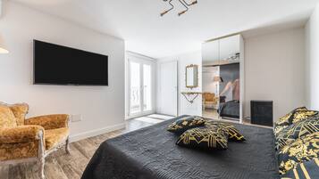 3 camere, ferro/asse da stiro, Wi-Fi gratuito, lenzuola