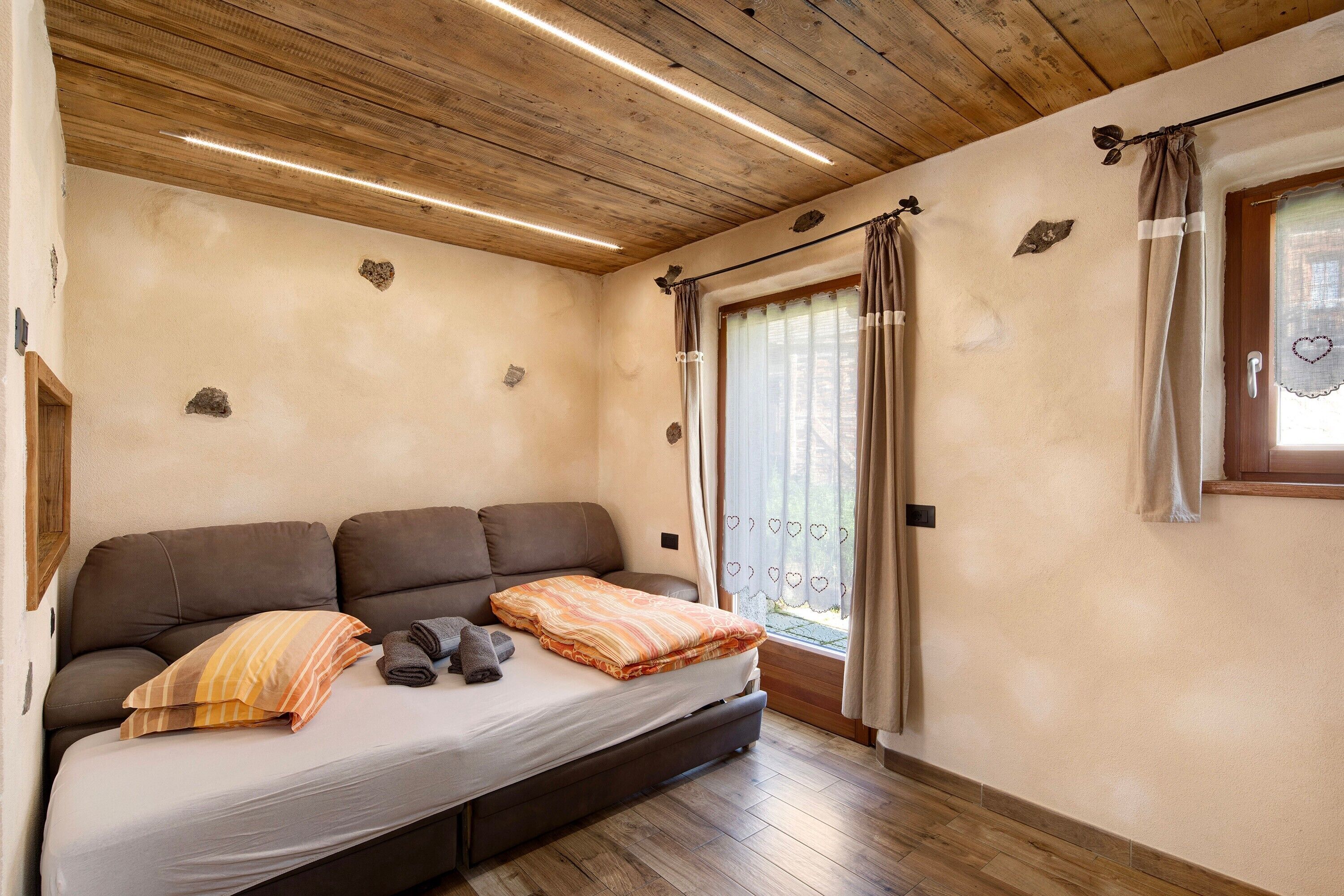 Appartement 'Sole Tra Le Cime - Trepalle' Met Uitzicht Op De Bergen, Eigen Tuin En Wifi - Livigno