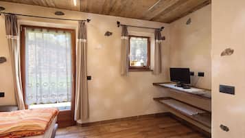 1 habitación, wifi gratis y ropa de cama